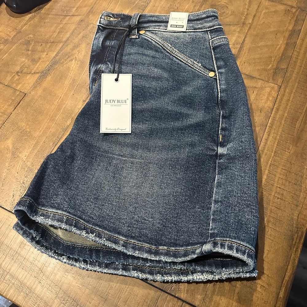 Judy Blue Women's Mini Denim Shorts - medium wash